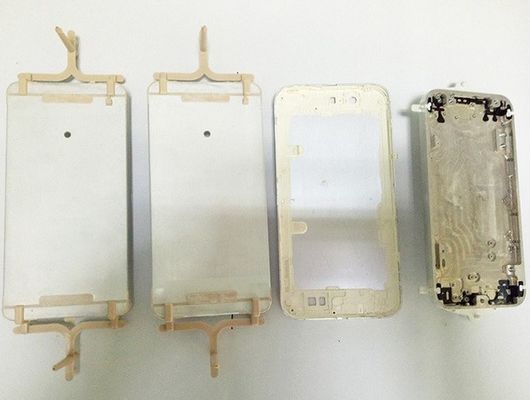 Machine de moulage par injection de plastique rotatif vertical de 120 tonnes pour accessoires de téléphones portables