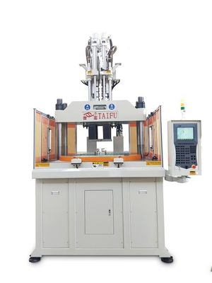 Machine de fabrication supérieure en PVC/TPU à deux couleurs, machine à injection verticale