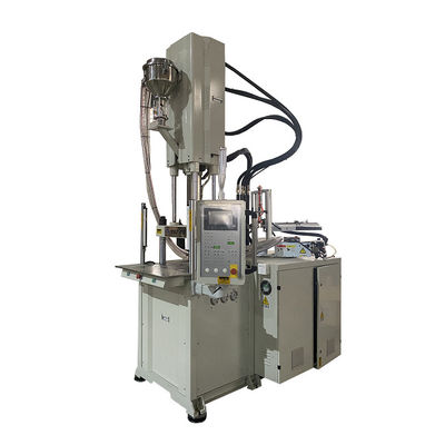 Facile à utiliser Machine de moulage par injection entièrement automatique pour fabriquer des coussinets de nez