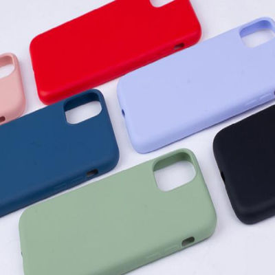 Machine d'injection de silicone LSR verticale utilisée pour le boîtier de téléphone portable en silicone