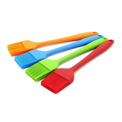 Machine de moulage par injection de silicone liquide pour la fabrication de pinces en silicone