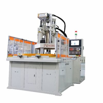 Machine de moulage par injection verticale en plastique rotative de 160 tonnes pour la fabrication de guides de motocyclettes